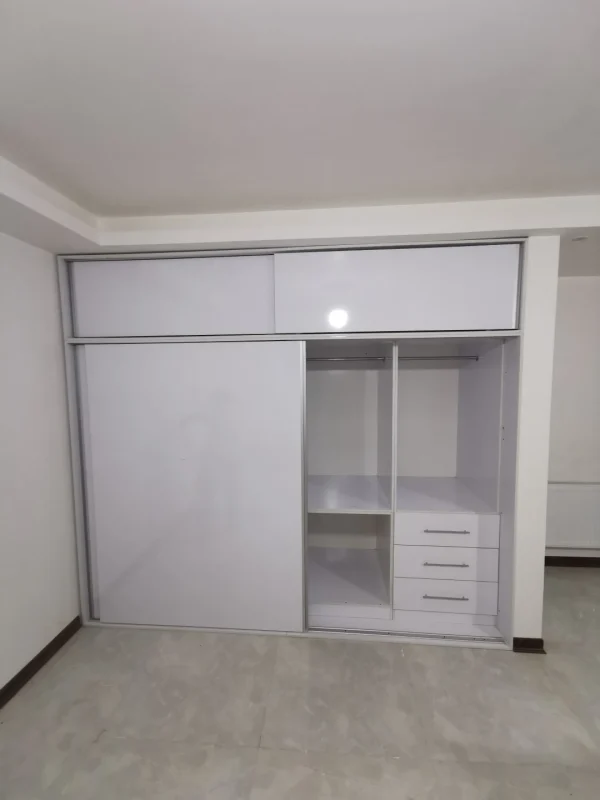 مدل کمد دیواری ریلی اتاق خواب