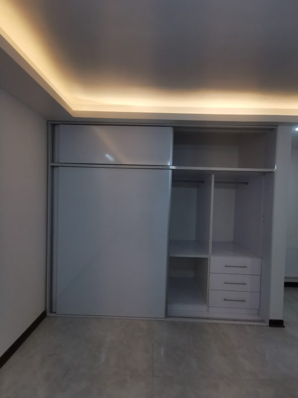 مدل کمد دیواری ریلی اتاق خواب