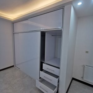 مدل کمد دیواری ریلی اتاق خواب