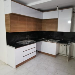 کابینت هایگلاس سفید گردویی